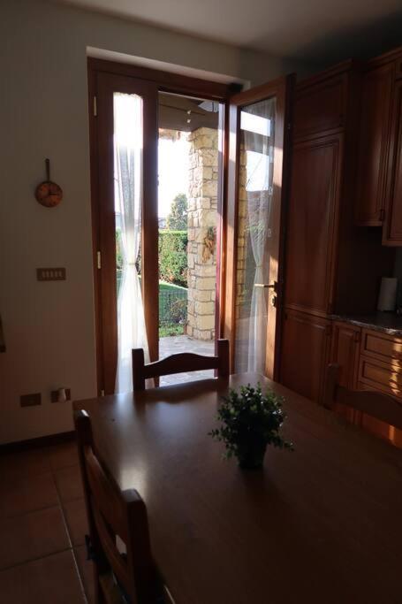 Casa Rene: Appartamento In Franciacorta Castegnato Exterior foto