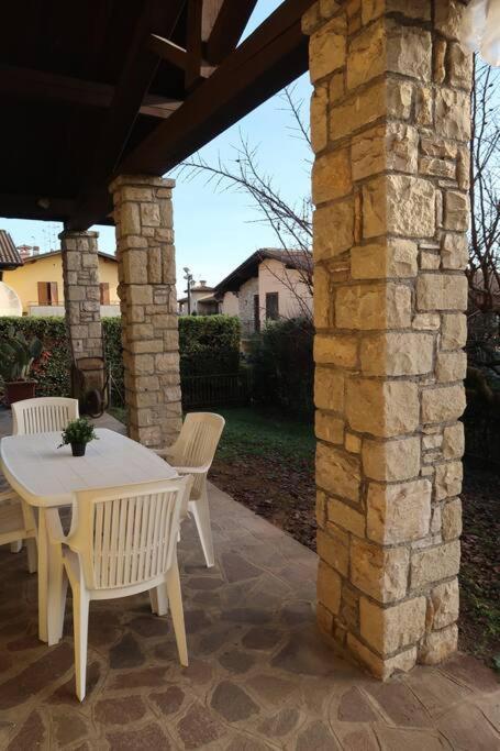 Casa Rene: Appartamento In Franciacorta Castegnato Exterior foto