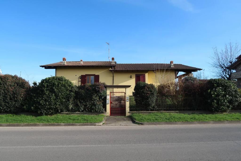 Casa Rene: Appartamento In Franciacorta Castegnato Exterior foto